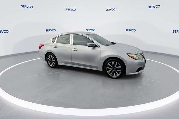 2017 Nissan Altima 2.5 SV