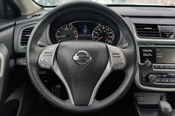2017 Nissan Altima 2.5 SV