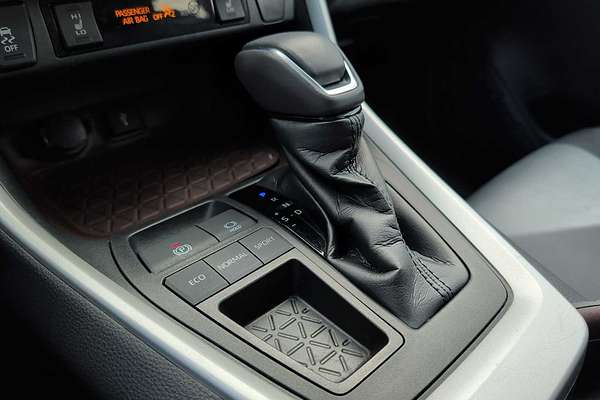 2020 Toyota RAV4 Limited