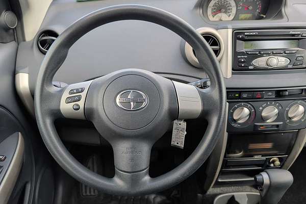 2006 Scion XA