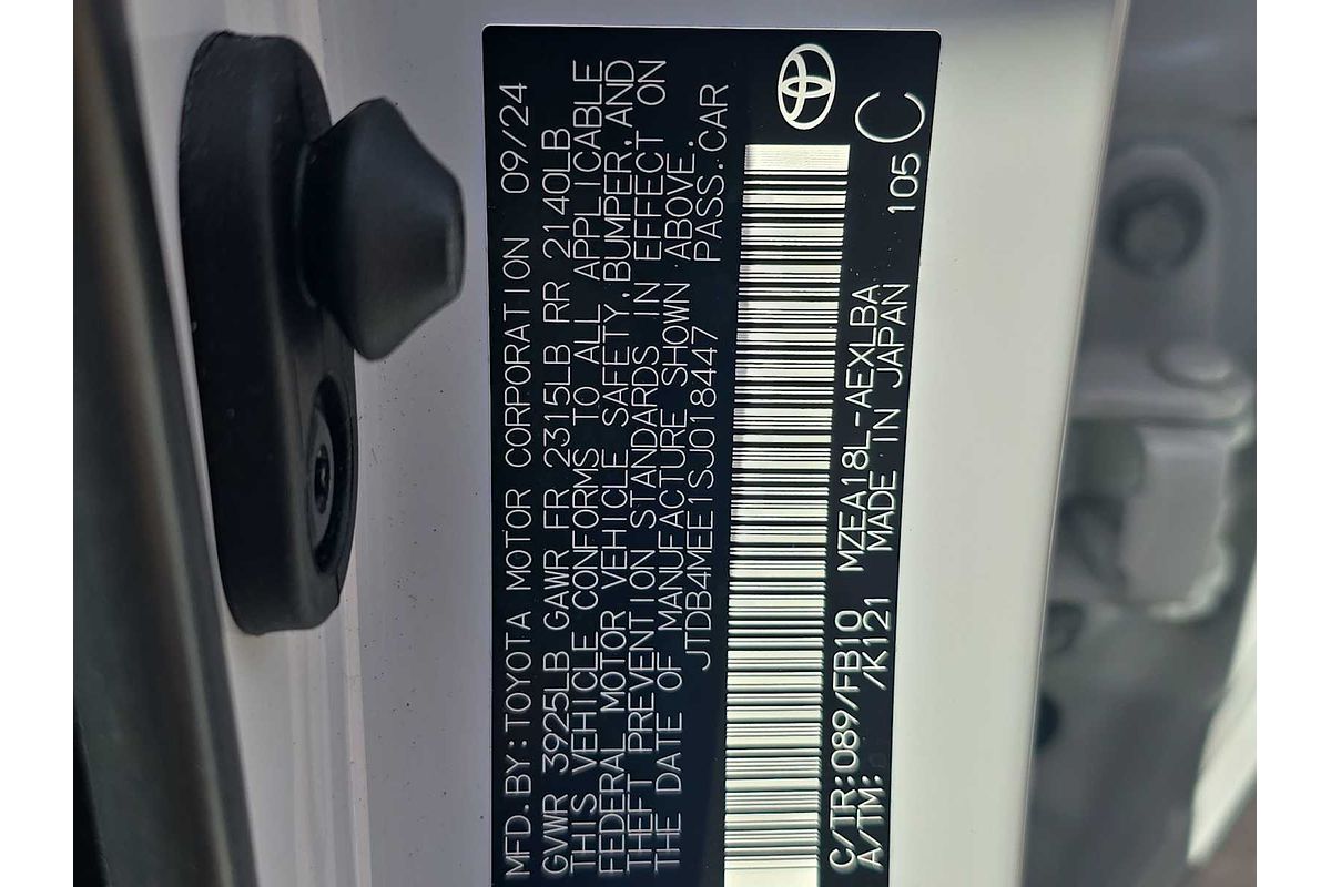 2025 Toyota Corolla LE