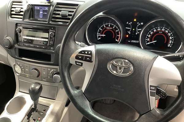 2011 Toyota Kluger KX-R GSU45R