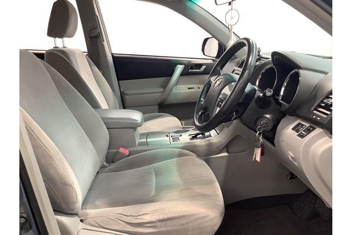 2011 Toyota Kluger KX-R GSU45R