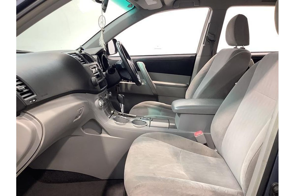 2011 Toyota Kluger KX-R GSU45R