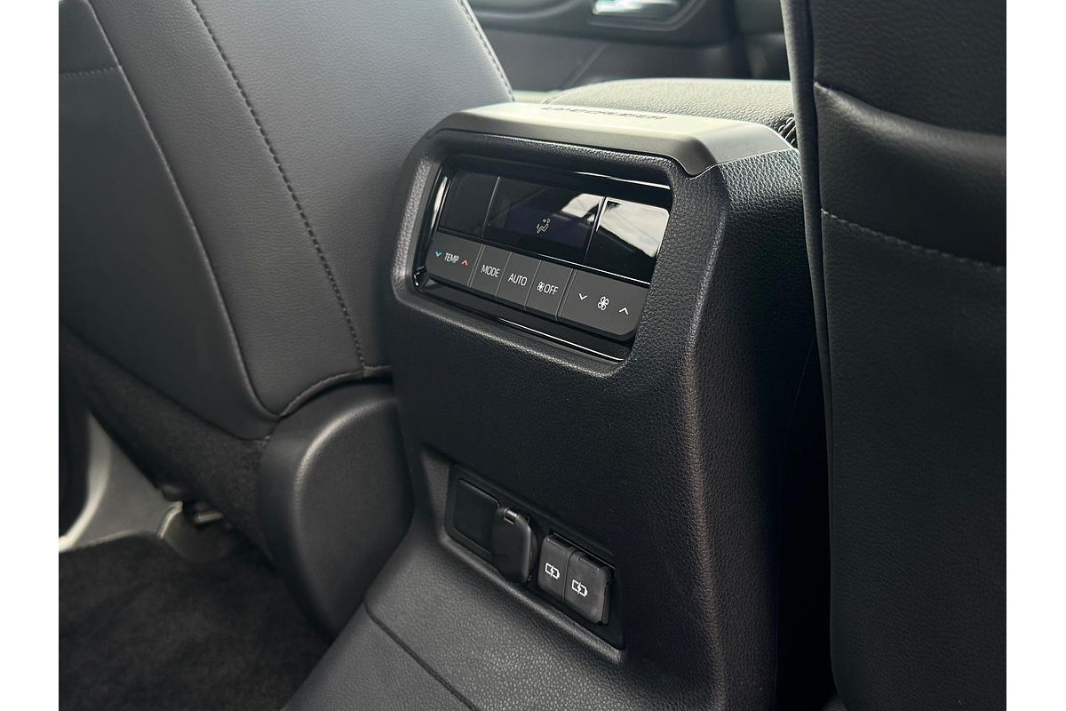 2024 Toyota Landcruiser Prado Altitude GDJ251R