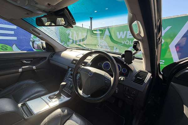 2012 Volvo XC90 R-Design