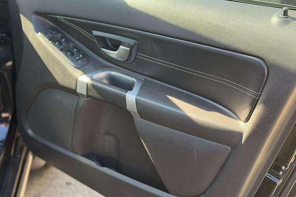 2012 Volvo XC90 R-Design