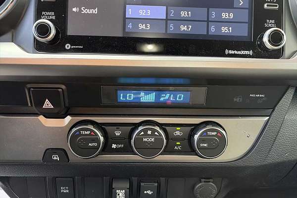 2022 Toyota Tacoma SR5