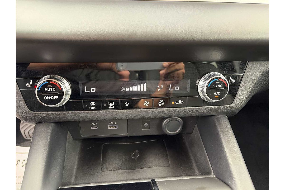 2022 Mitsubishi Outlander SE