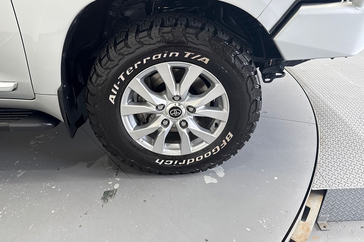 2017 Toyota Landcruiser Sahara VDJ200R