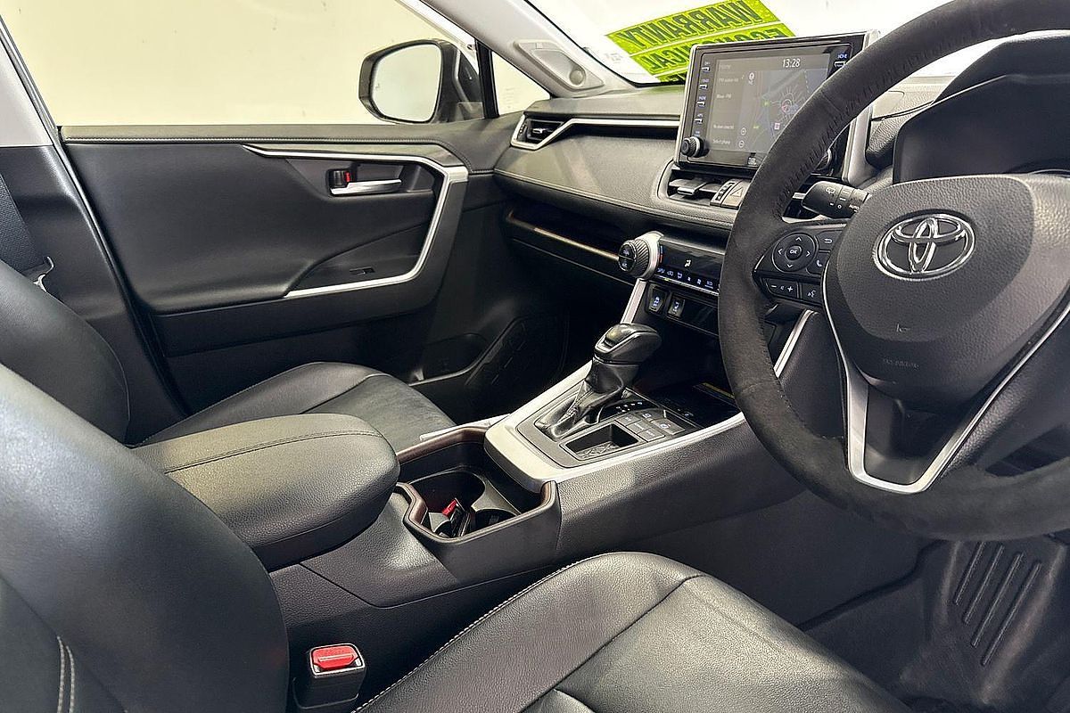 2020 Toyota RAV4 Cruiser MXAA52R