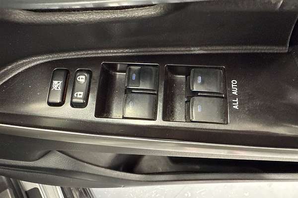 2017 Toyota Landcruiser Sahara VDJ200R