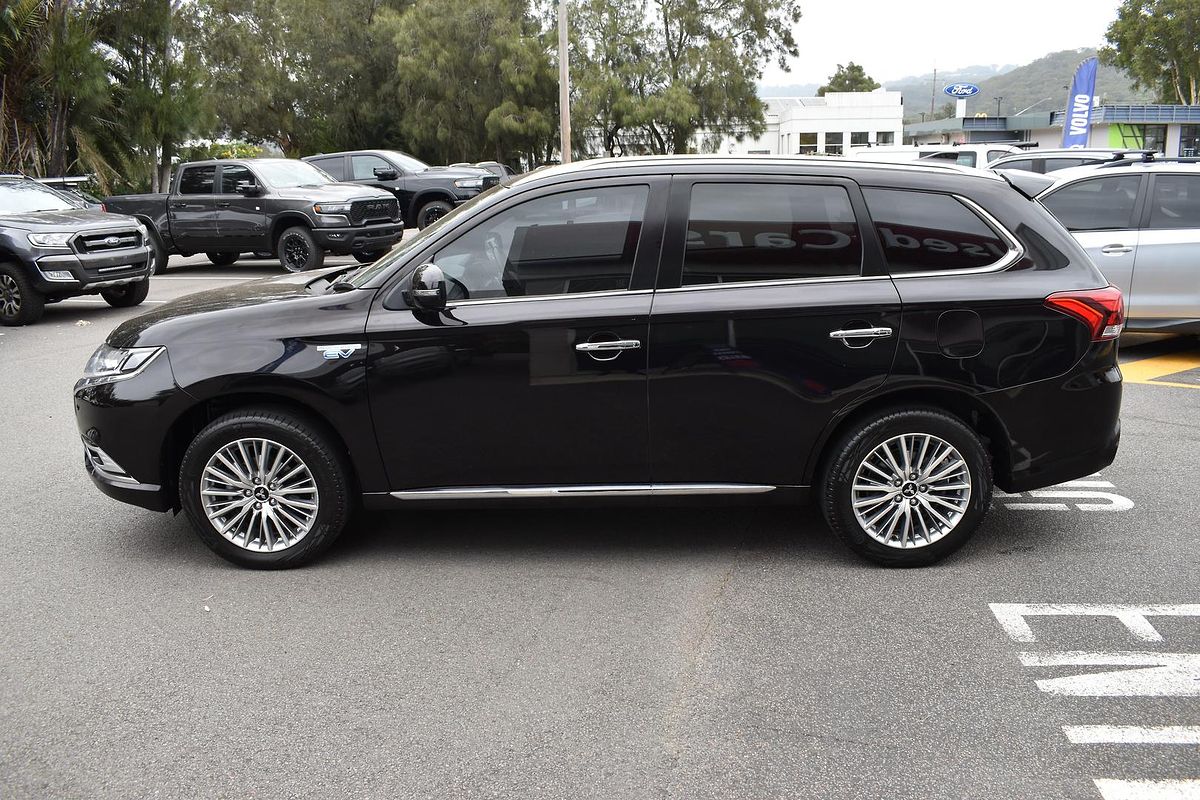 2020 Mitsubishi Outlander PHEV Exceed ZL