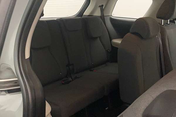 2021 Kia Carnival S KA4