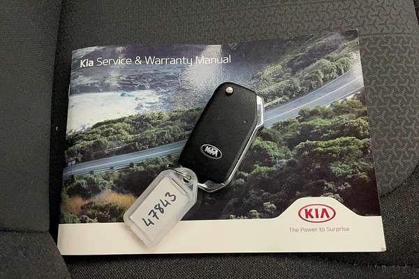 2021 Kia Carnival S KA4