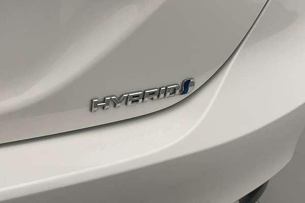 2022 Toyota Camry Ascent AXVH70R