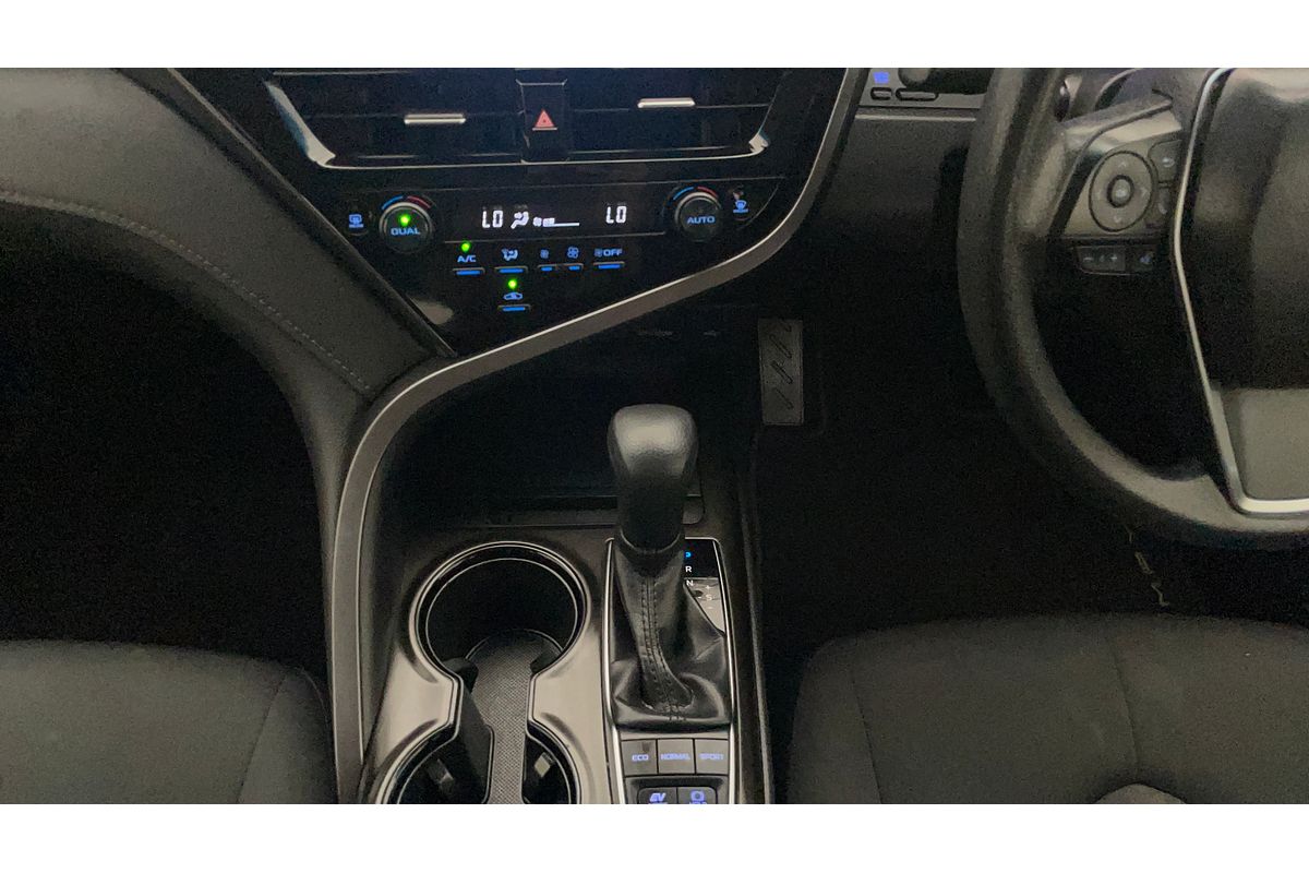 2022 Toyota Camry Ascent AXVH70R