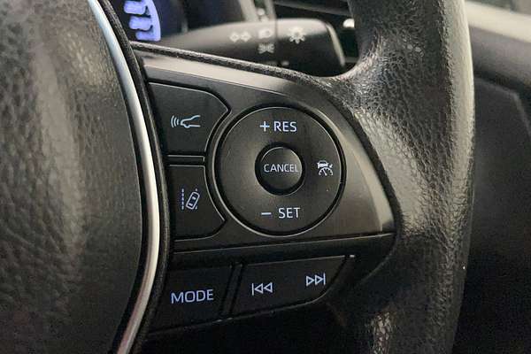 2022 Toyota Camry Ascent AXVH70R