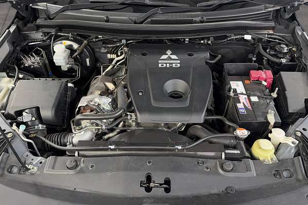 2019 Mitsubishi Triton GLS Premium MR 4X4