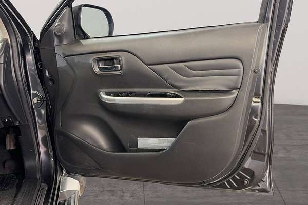 2019 Mitsubishi Triton GLS Premium MR 4X4