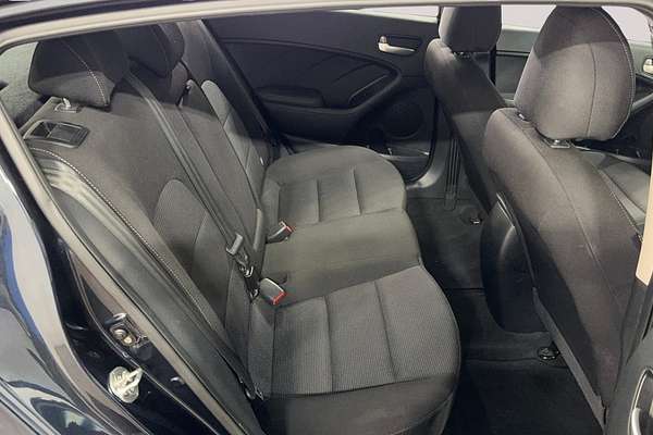 2017 Kia Cerato S YD