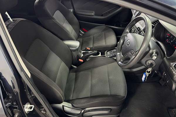 2017 Kia Cerato S YD