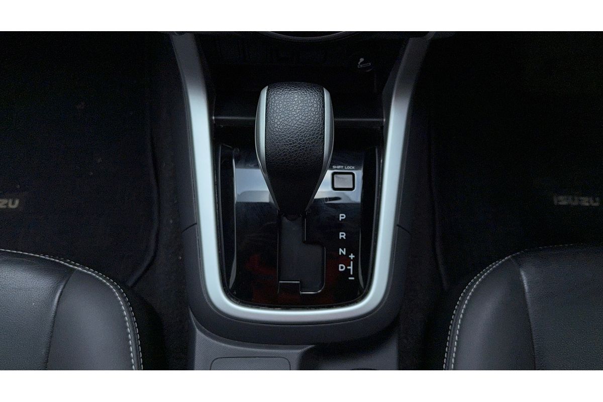 2019 Isuzu MU-X LS-T