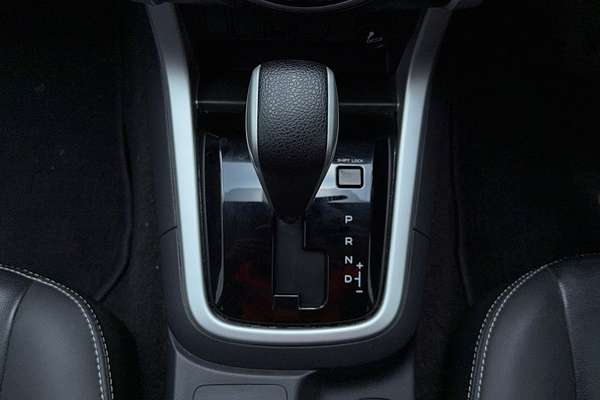 2019 Isuzu MU-X LS-T