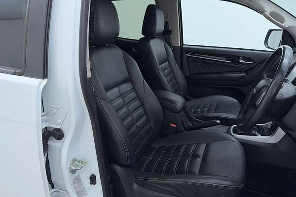 2019 Isuzu MU-X LS-T