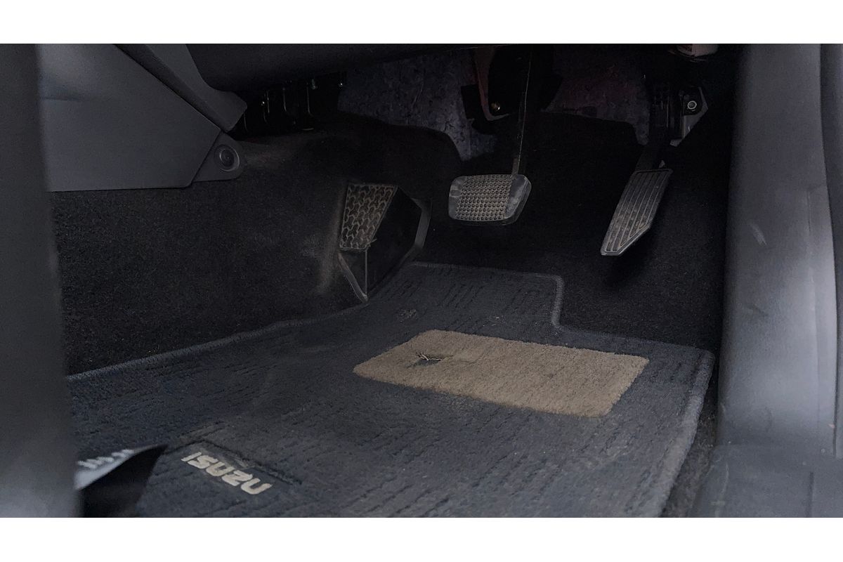 2019 Isuzu MU-X LS-T