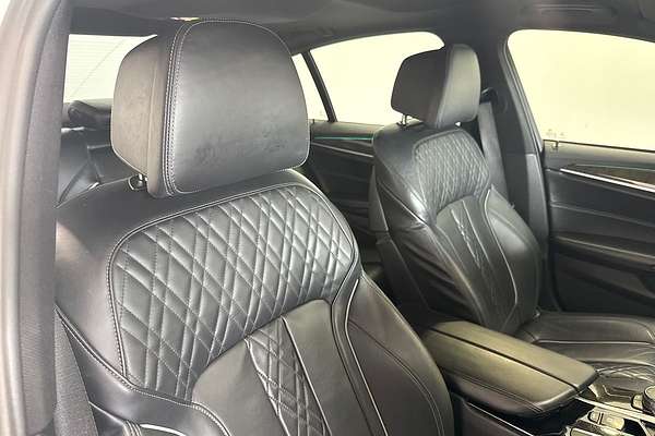 2017 BMW 5 Series 530i M Sport G30