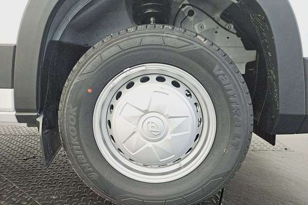 2025 LDV Deliver 9 LWB Mid Roof LWB Mid Roof