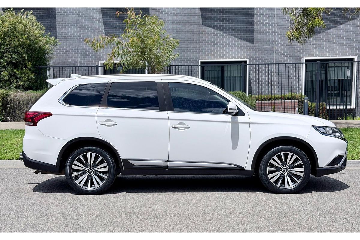 2019 Mitsubishi Outlander LS ZL