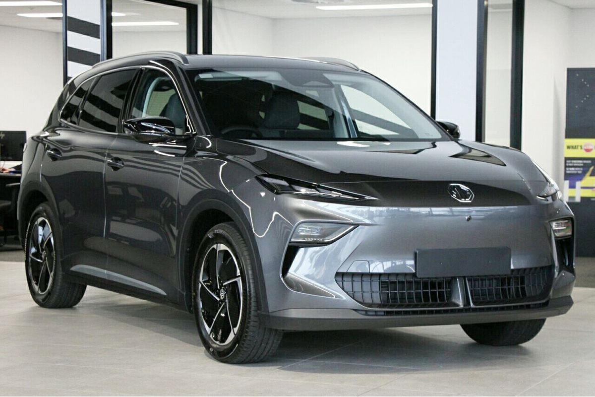 2025 MG MGS5 EV Essence 62 ZS3EM