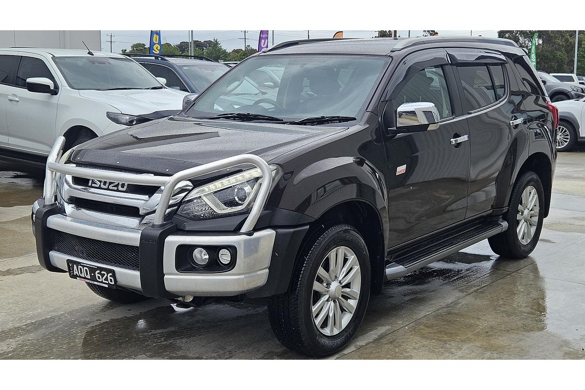 2017 Isuzu MU-X LS-T