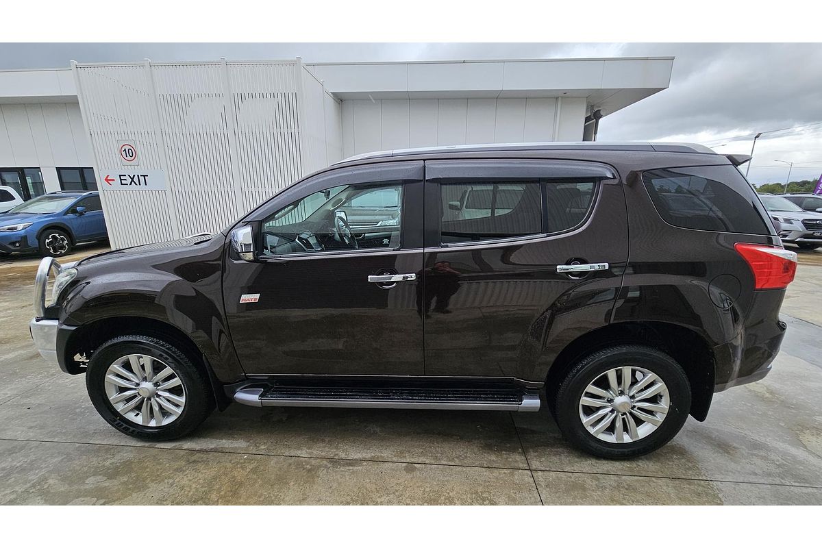 2017 Isuzu MU-X LS-T