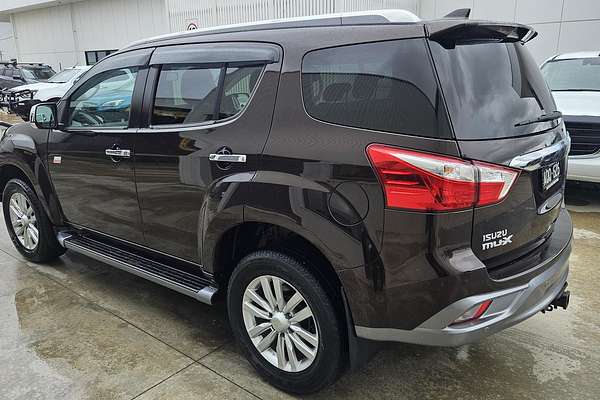 2017 Isuzu MU-X LS-T