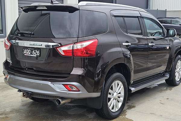 2017 Isuzu MU-X LS-T