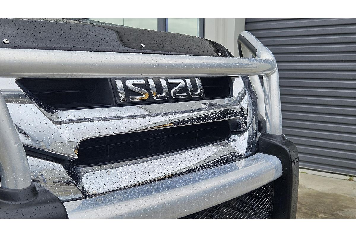 2017 Isuzu MU-X LS-T