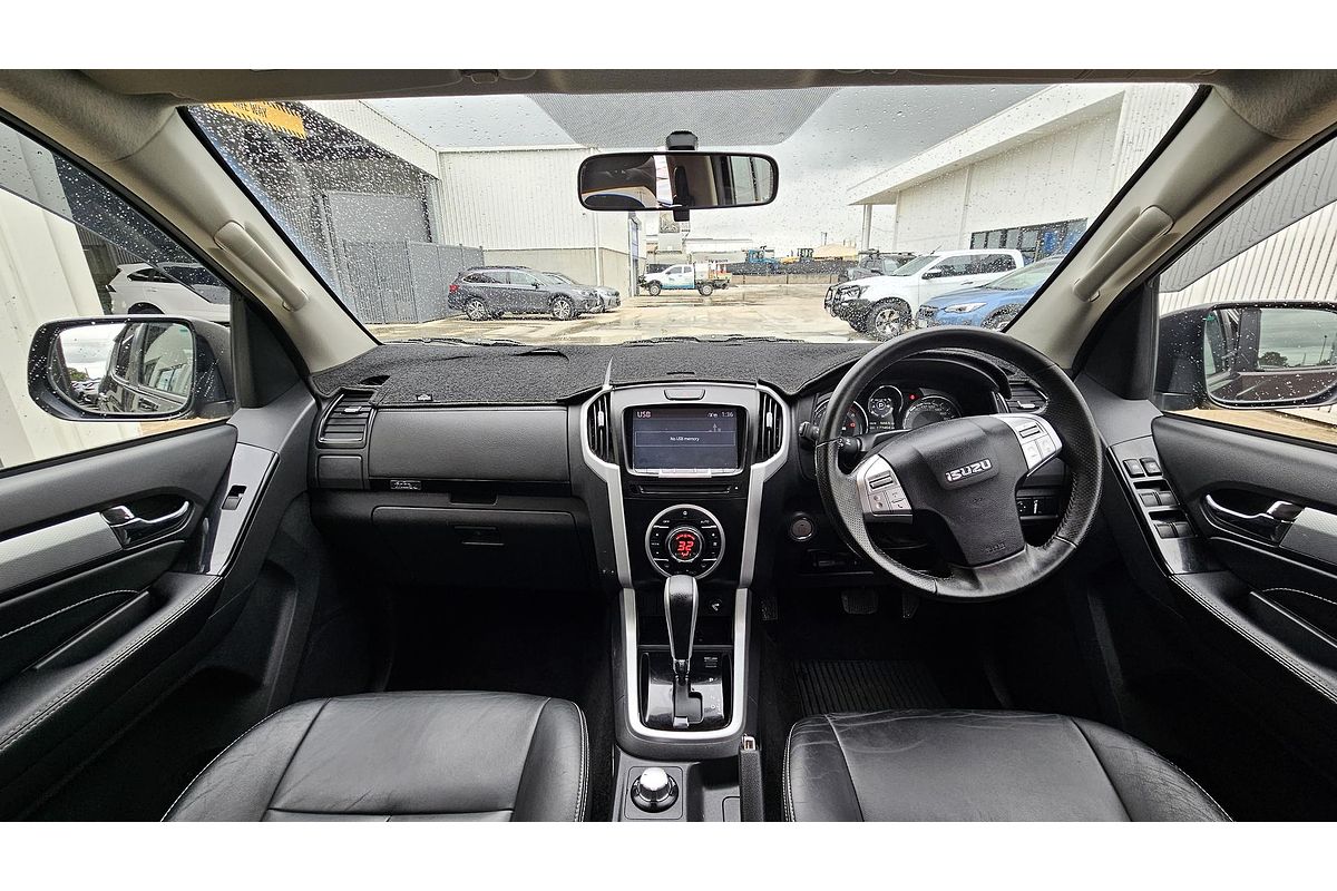 2017 Isuzu MU-X LS-T