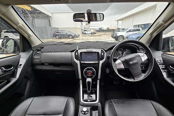 2017 Isuzu MU-X LS-T