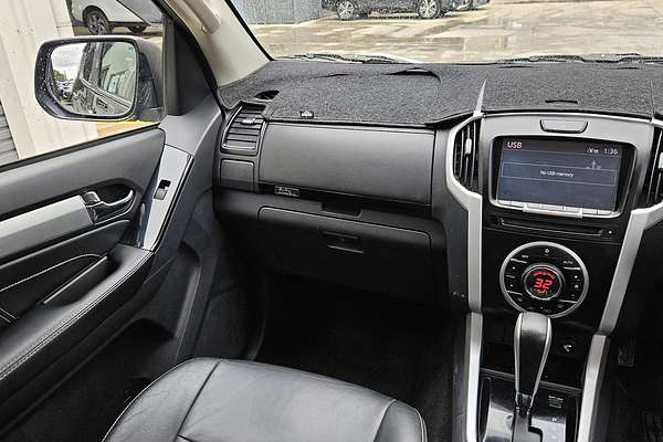 2017 Isuzu MU-X LS-T