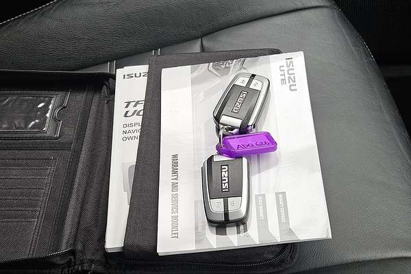 2017 Isuzu MU-X LS-T