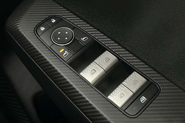 2024 Mitsubishi Outlander ES ZM