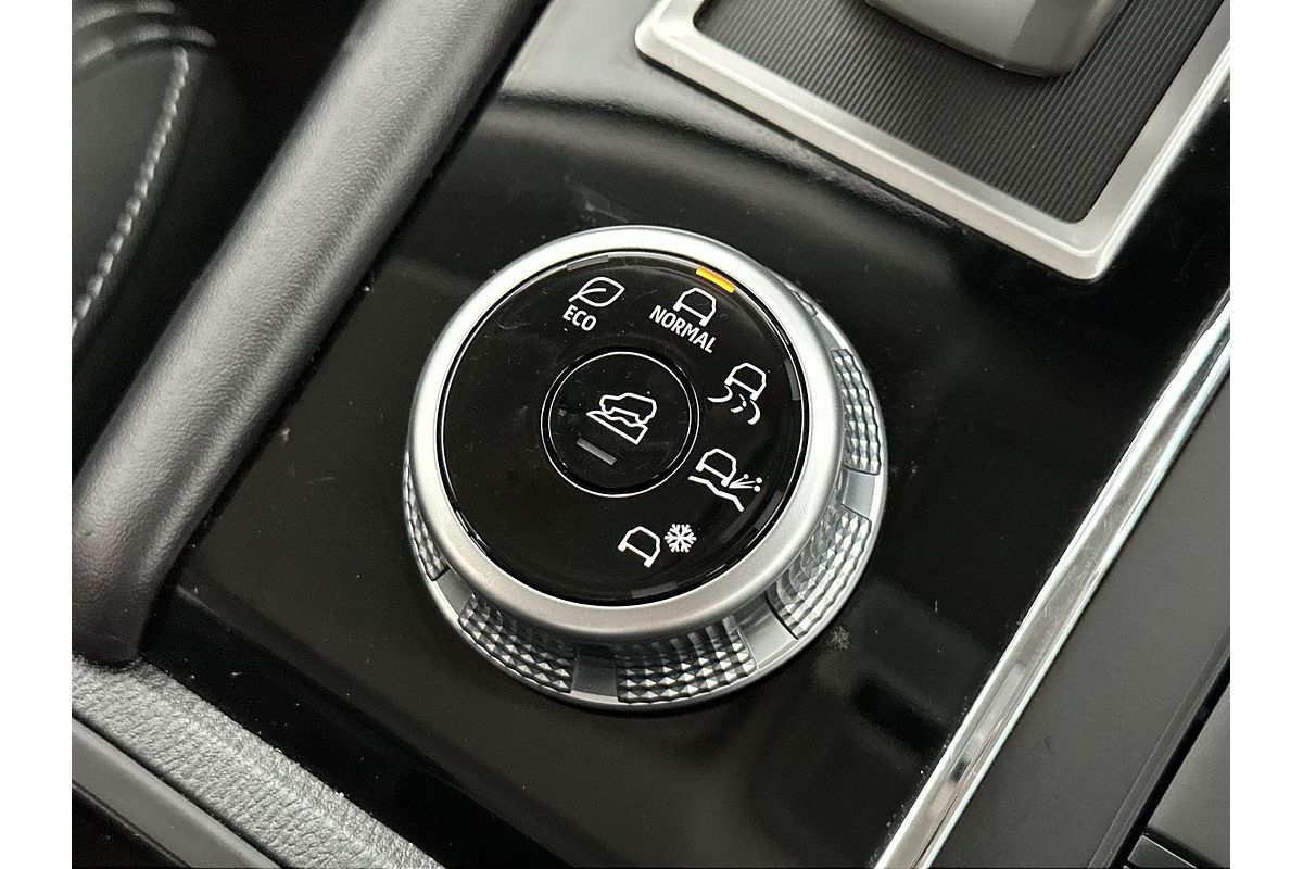 2024 Mitsubishi Outlander ES ZM