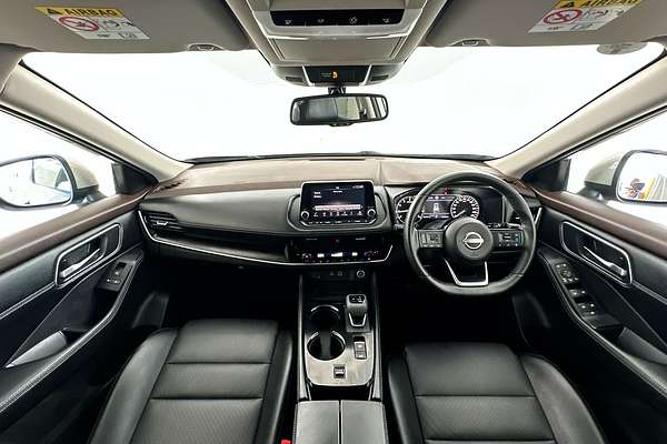 2024 Nissan X-TRAIL ST-L T33