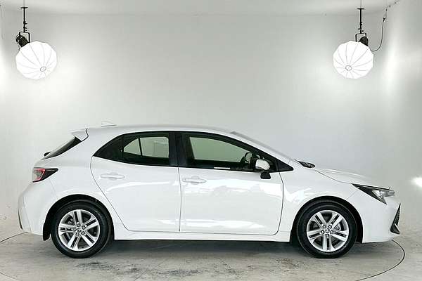 2019 Toyota Corolla Ascent Sport MZEA12R