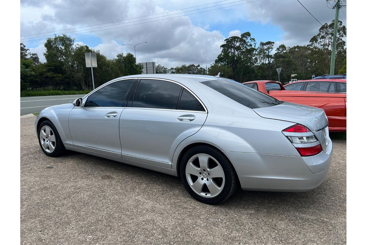 2007 Mercedes-Benz S-Class S350 V221