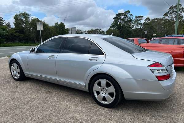 2007 Mercedes-Benz S-Class S350 V221