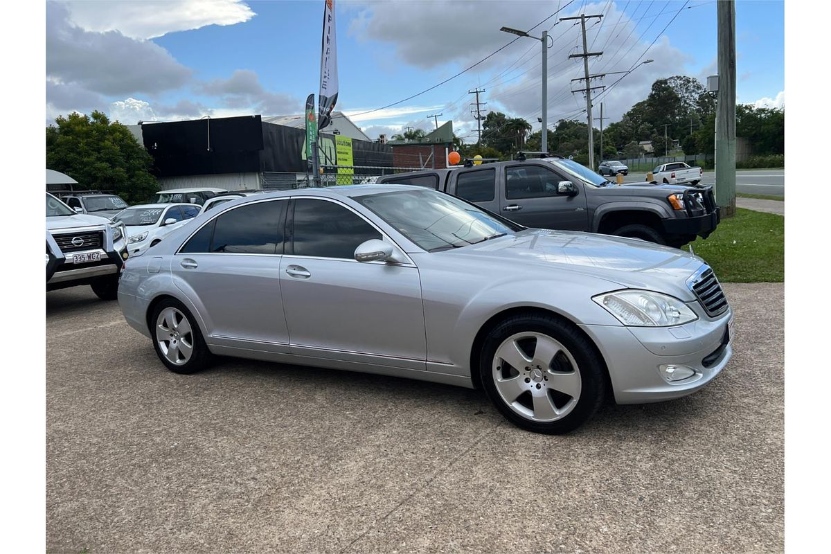 2007 Mercedes-Benz S-Class S350 V221